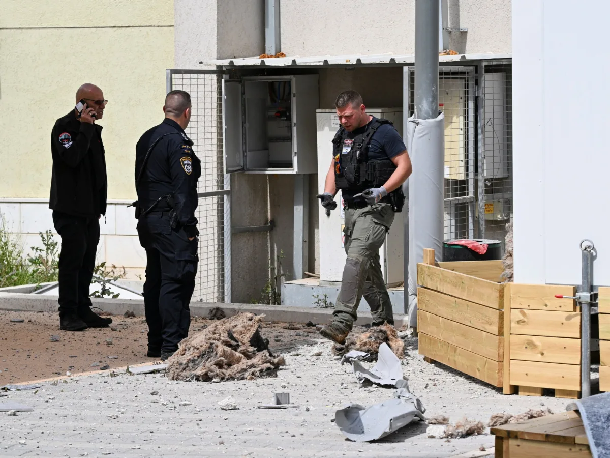 93% Back War, But a Young Dissenter Asks the Cost