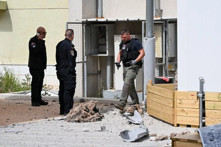 93% Back War, But a Young Dissenter Asks the Cost