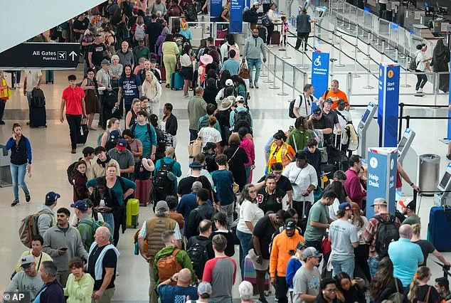 After Chaos, Houston Airport Security Lines Ease to 11 Minutes Amid Ongoing Shutdown Concerns