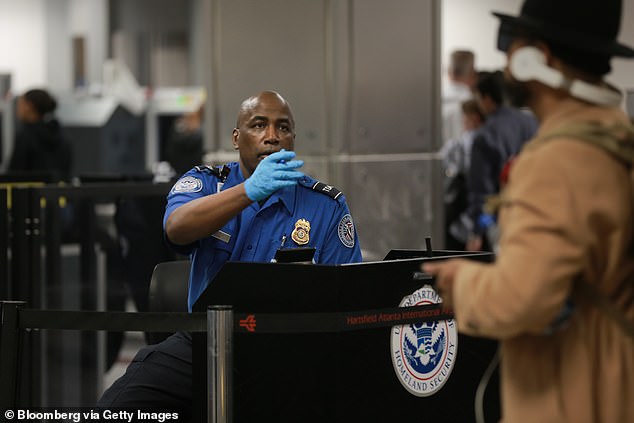 After Chaos, Houston Airport Security Lines Ease to 11 Minutes Amid Ongoing Shutdown Concerns