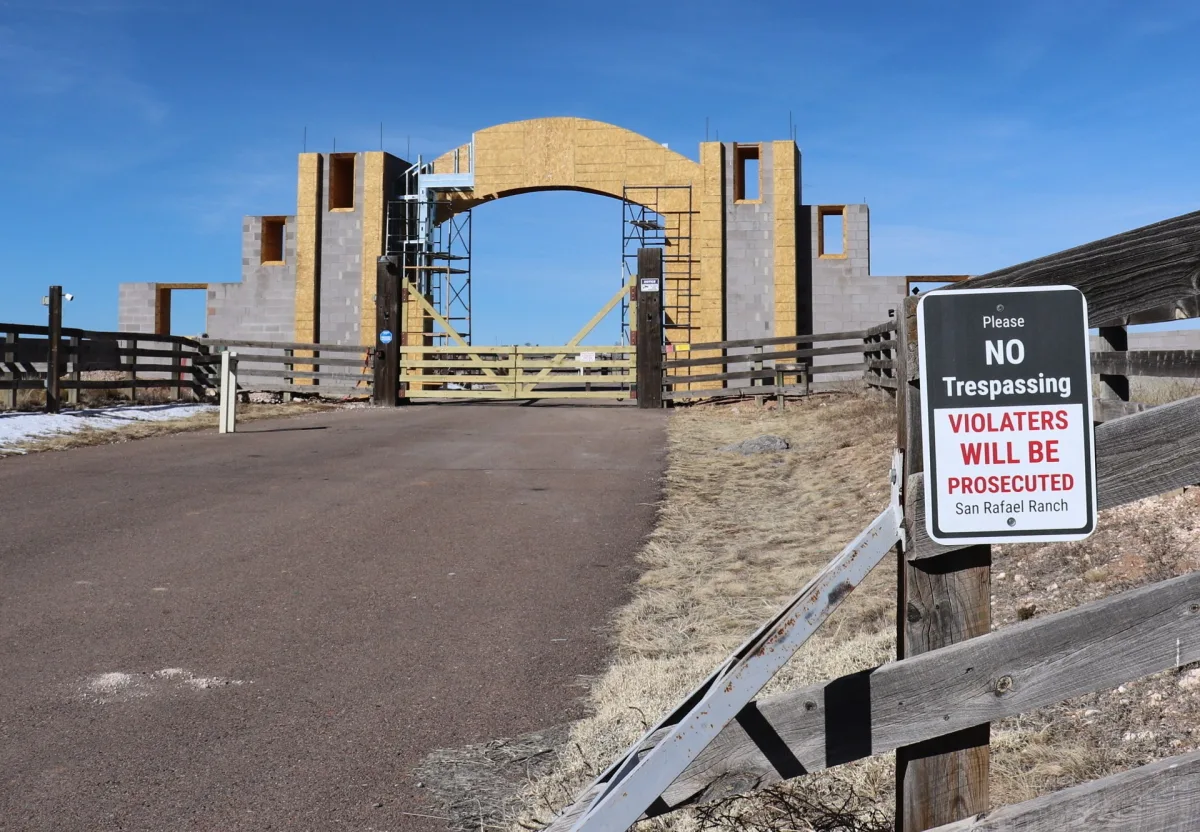 New Mexico Investigators Search Epstein's Former Ranch in Renewed Sex Trafficking Probe