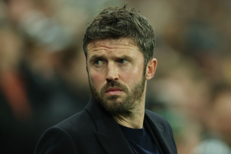 Manchester United Host Aston Villa in Pivotal Premier League Clash for UEFA Champions League Qualification