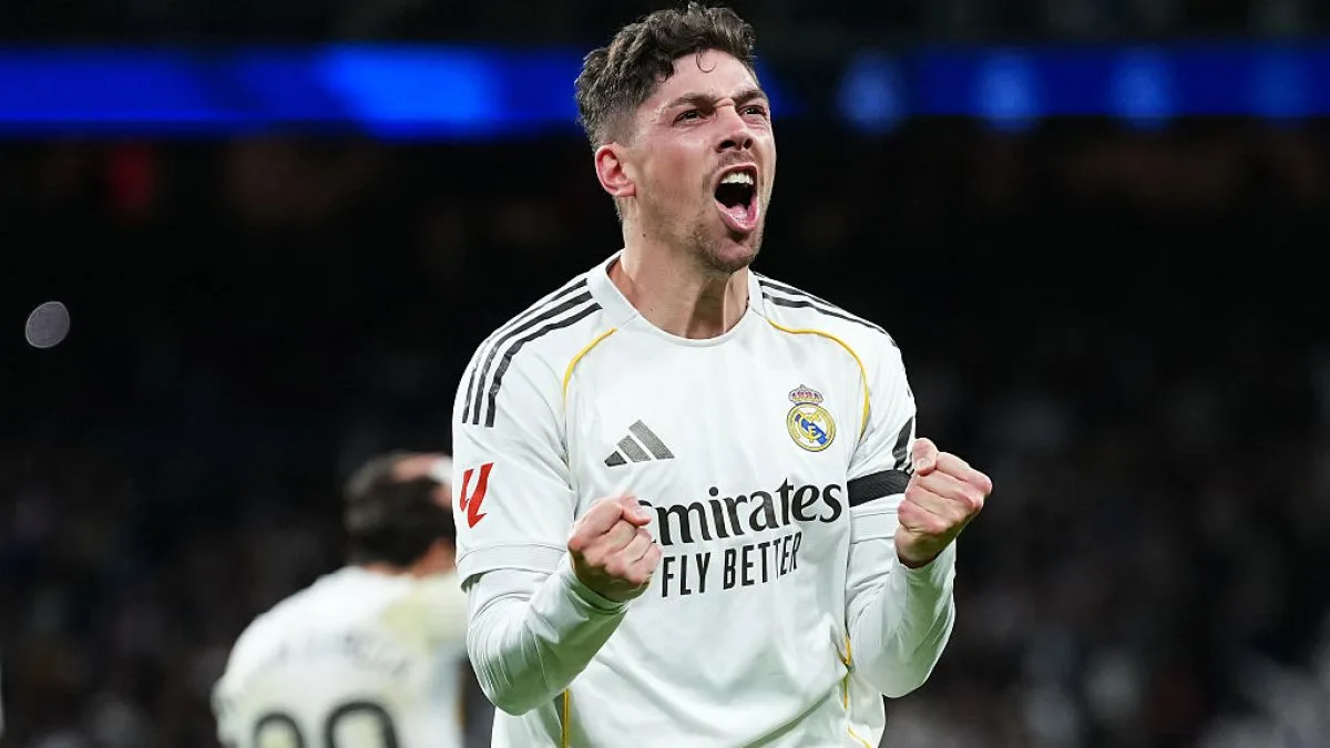 Real Madrid's 4-1 Thrashing of Elche Intensifies La Liga Title Race as Barcelona Close In