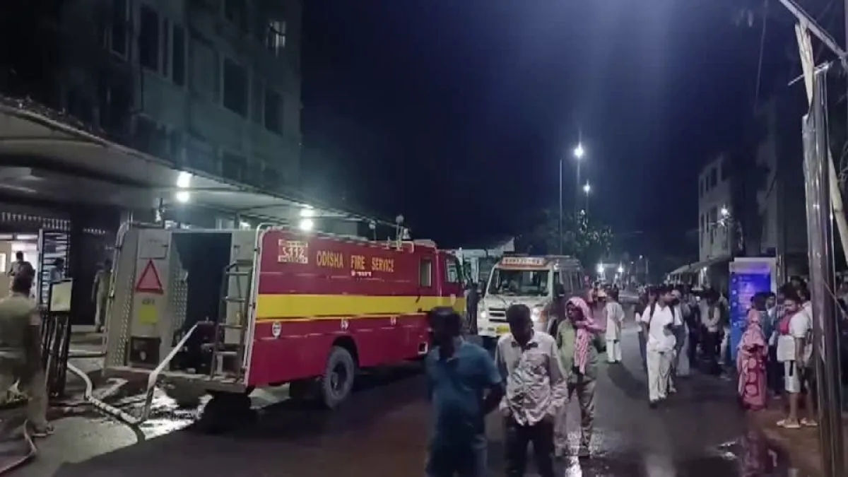 Devastating Fire at SCB Medical College Hospital in Odisha Claims 10 Lives; Electrical Short Circuit Identified as Cause