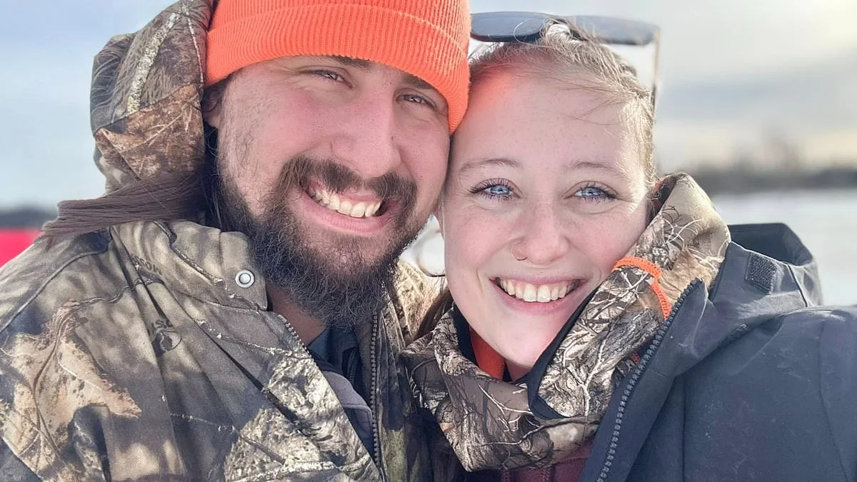Maine Woman Survives Truck Sinking After Ice Gives Way at Moosehead Lake