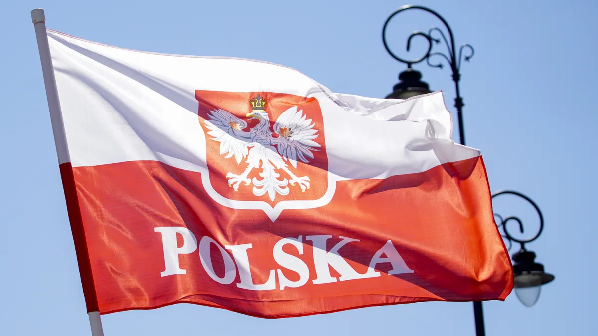Diplomatic Row Erupts Over Unauthorized Sale of Poland's Historic Military Award in Ukraine