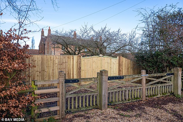 Fine Art Relocation Signals Potential Royal Move to Sandringham Estate