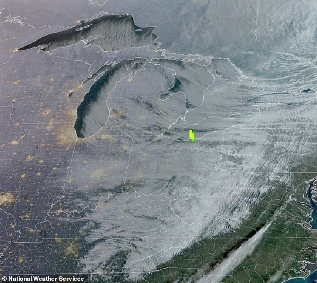 Meteor's Thunderclap Shocks Residents Across Pennsylvania and Ohio; NWS Identifies Cosmic Object