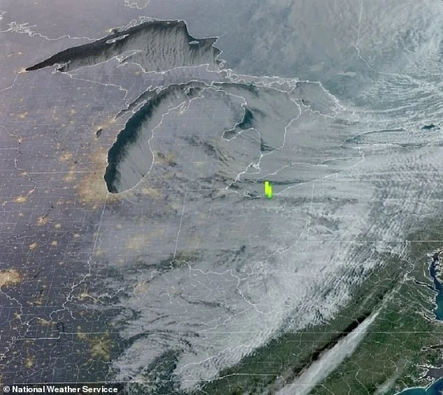 Meteor's Thunderclap Shocks Residents Across Pennsylvania and Ohio; NWS Identifies Cosmic Object