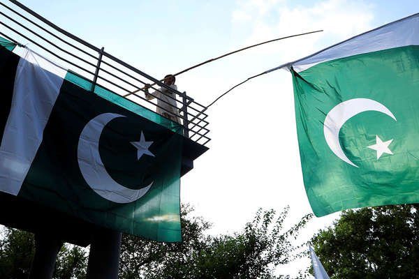Pakistan Announces Temporary Ceasefire Along Afghan Border During Eid al-Fitr, Citing Diplomatic Pressure from Saudi Arabia, Qatar, and Turkey