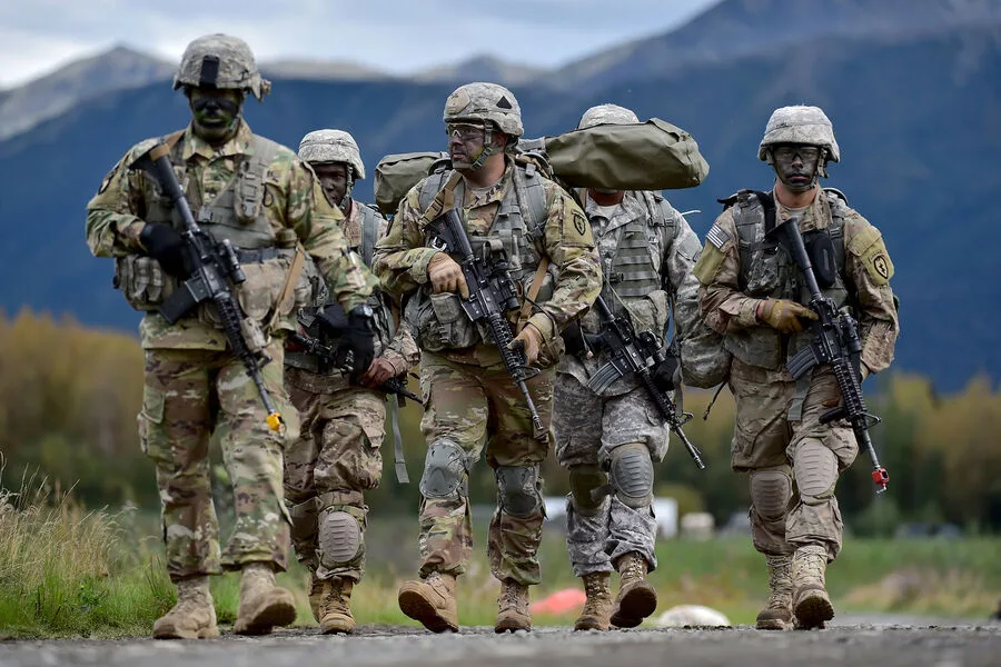 U.S. Accelerates Deployment of 2,200 Marines to Middle East Amid Escalating Iran Tensions