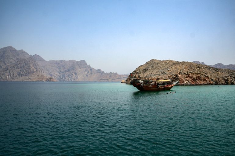 Iran Shifts Strategy, Allows Japanese Ships Through Hormuz Strait Amid Regional Tensions