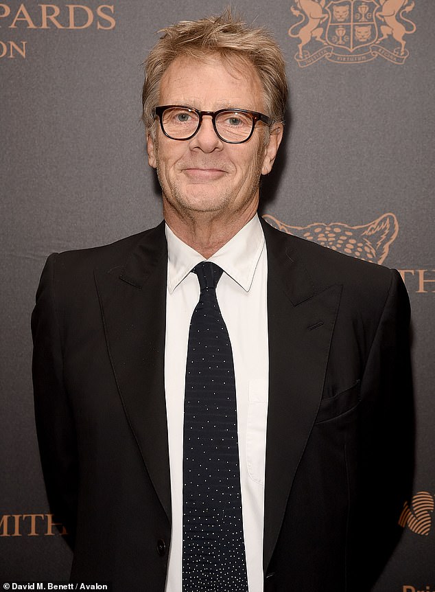 Robert Fox, Distinguished Producer and Theatrical Visionary, Dies at 73