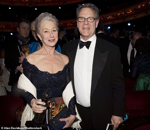 Robert Fox, Distinguished Producer and Theatrical Visionary, Dies at 73