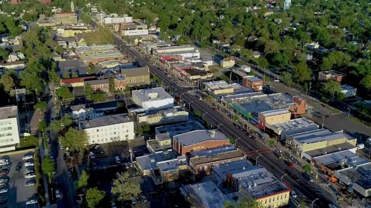 Mystery Hum Linked to Data Centers Alarms Residents Across U.S. States