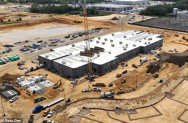 Mystery Hum Linked to Data Centers Alarms Residents Across U.S. States