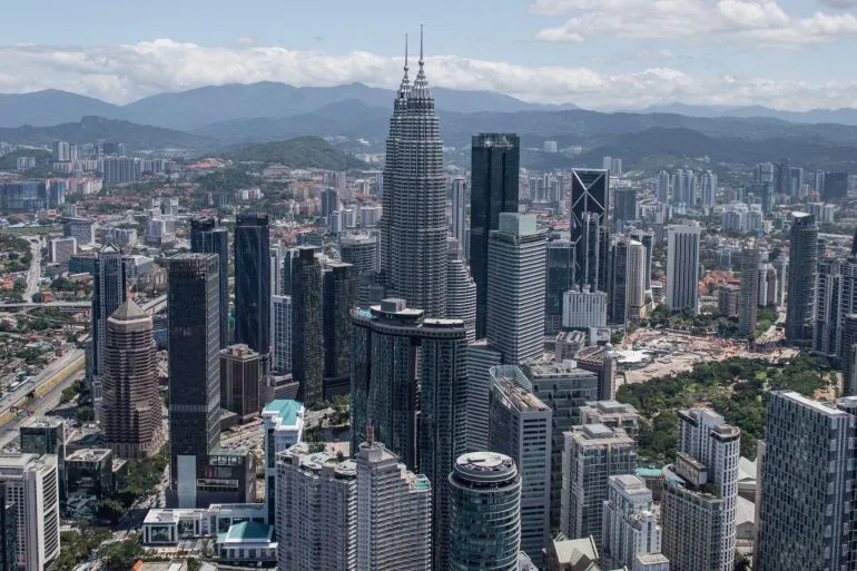 Malaysia's Sweeping Visa Overhaul Sparks Uncertainty Among Expatriates
