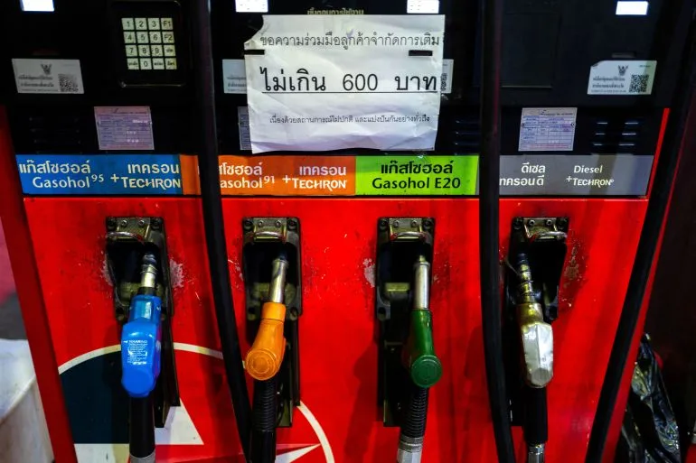 Iran-US Tensions Push Oil Prices Past $104 as Talks Stall