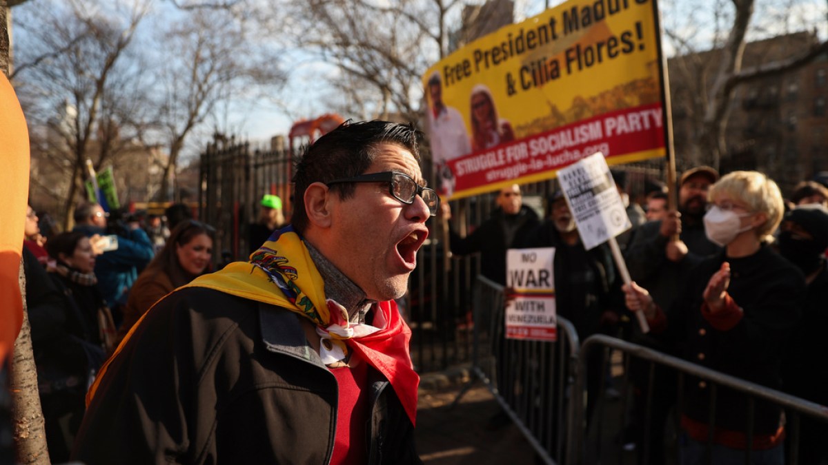 U.S. Judge Refuses to Dismiss Charges Against Maduro, Legal Battle Over Defense Funding Continues