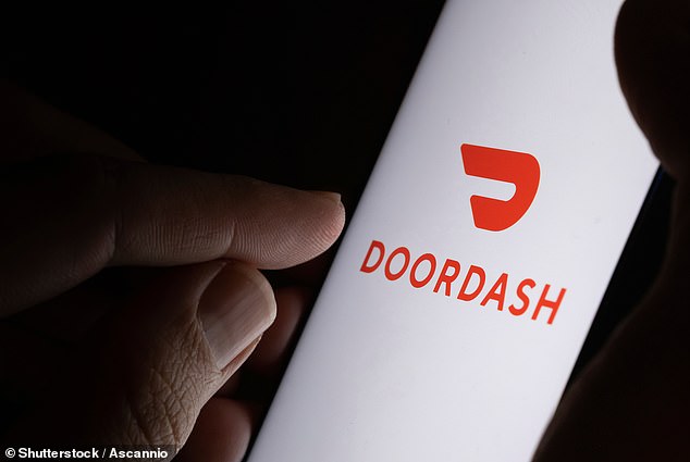 DoorDash Driver Rejects Viral Macarena Tip, Calls Request 'Dehumanizing' in Reddit Post