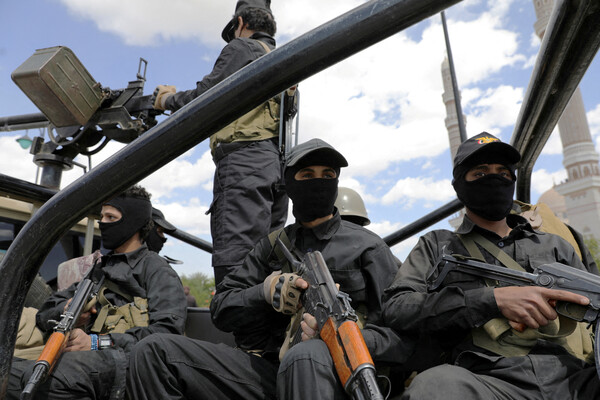 Houthis Launch Missile Strike on Israel, Escalating Iran-Israel Tensions