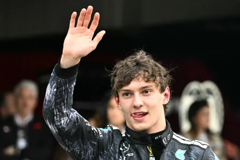 Kimi Antonelli Makes History with Japanese GP Victory, Becomes Youngest World Championship Leader
