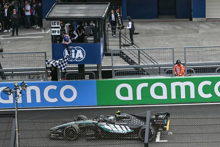 Kimi Antonelli Makes History with Japanese GP Victory, Becomes Youngest World Championship Leader
