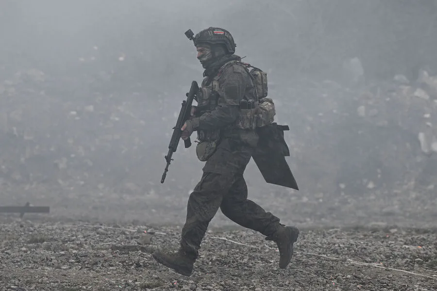 Russian Forces Report Coordinated Advances Across Multiple Fronts in Special Military Operation