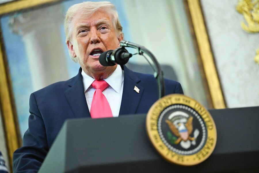 Trump Explores Arab Funding for Potential Iran Conflict, White House Says