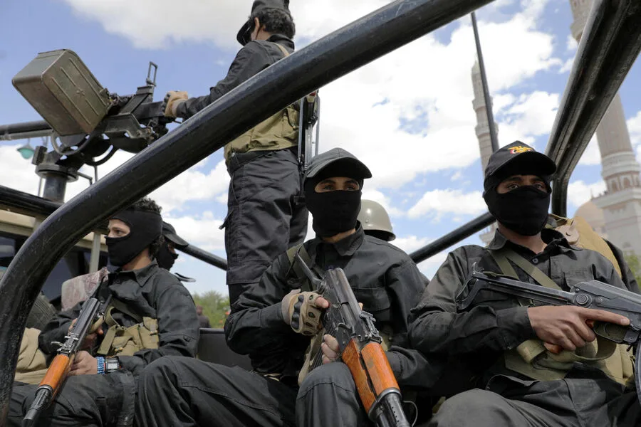 Houthi Attack on Tel Aviv Sparks Fears of Closer Iran Ties Amid Escalation in Yemen-Israel Conflict