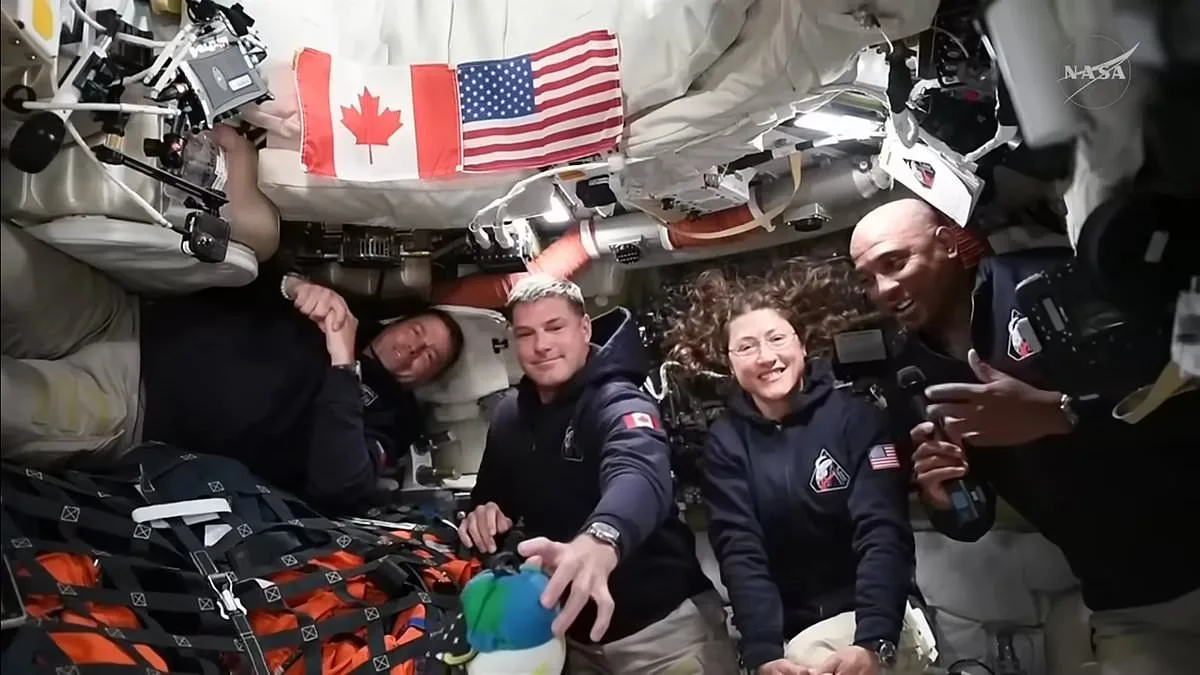 Viral NASA Video Sparks Artemis II Conspiracy Theories, But Chromakey Clue Reveals Truth