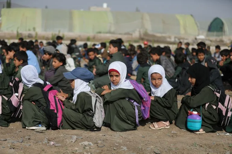 Yemen's Teachers Battle Survival Crisis as Salaries Plummet and Workloads Skyrocket