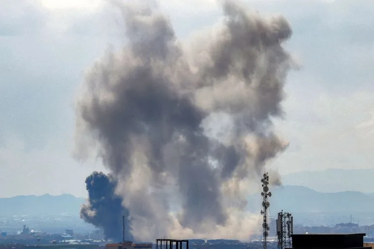 Fragile Ceasefire Between Iran and U.S. Hangs in Balance as Conflicting Proposals Cloud Negotiations