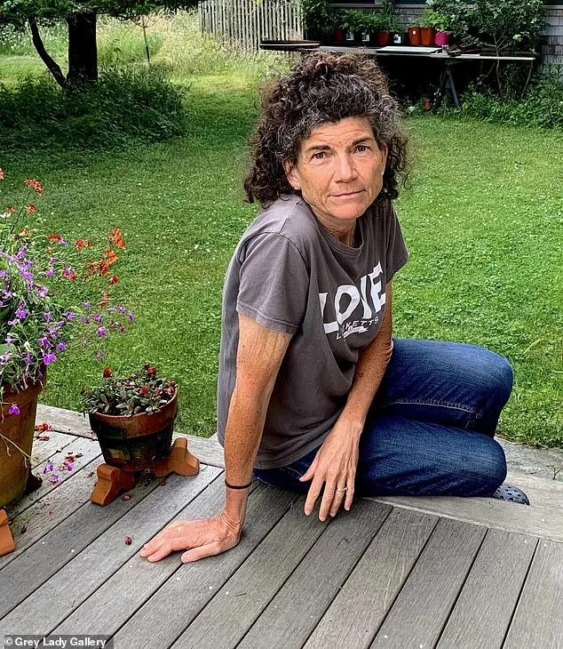 Plane Door Opens Mid-Flight: Passenger Describes Terrifying Moment as Pilot Keeps Calm