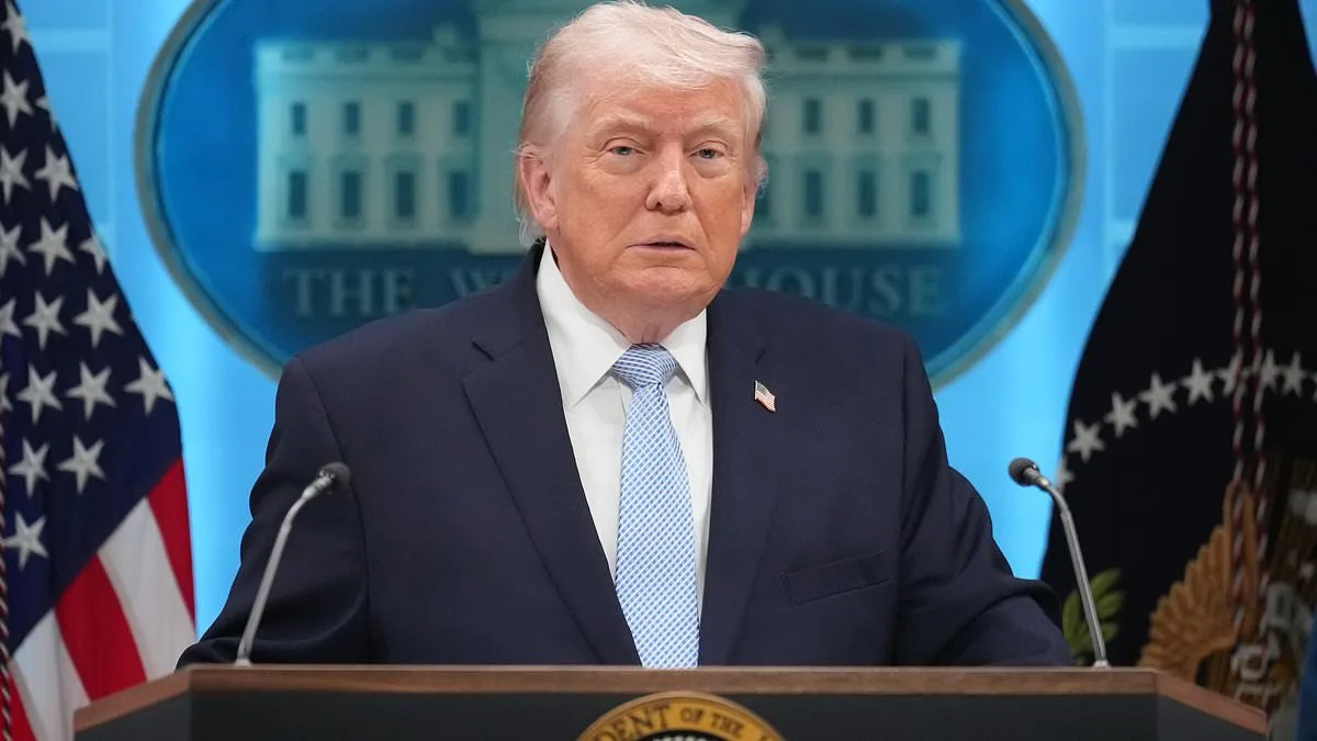 Trump Issues 24-Hour Ultimatum to Iran: Peace Talks or Escalation