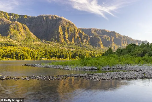 Oregon Family Mystery: Bodies of Mother, Daughter, and Baby Found in River.