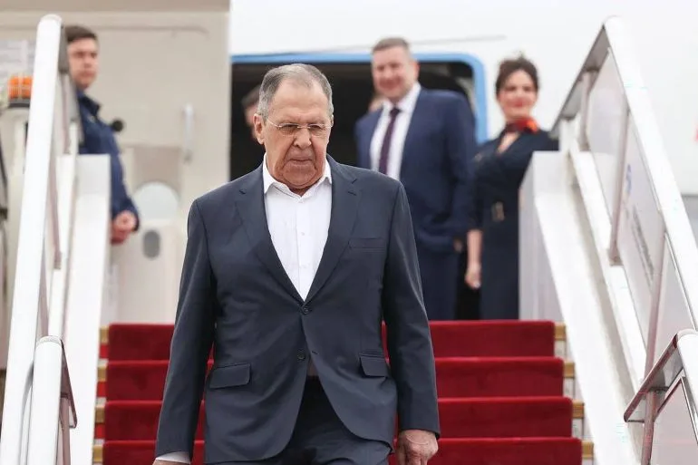 Russia's Lavrov in Beijing: China Denounces US Blockade, Backs Iran.