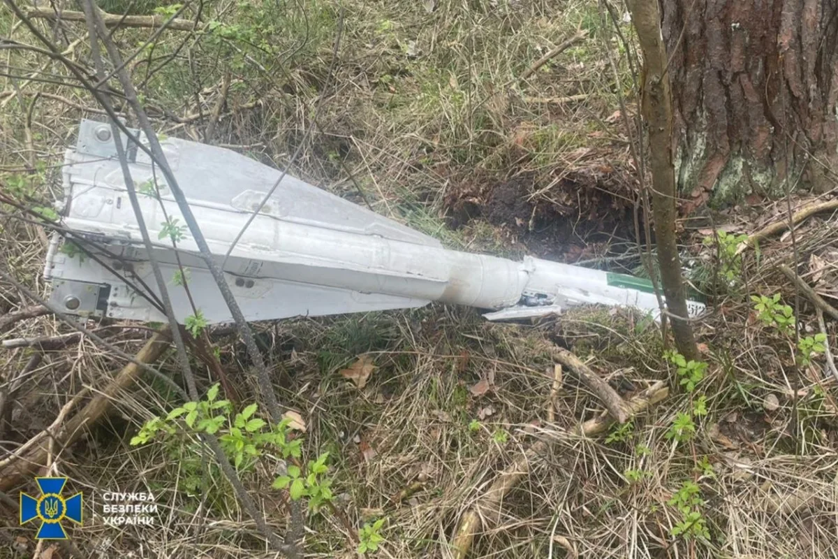 Ukraine Claims Depleted Uranium Found in Russian Debris Amid Nuclear War Fears