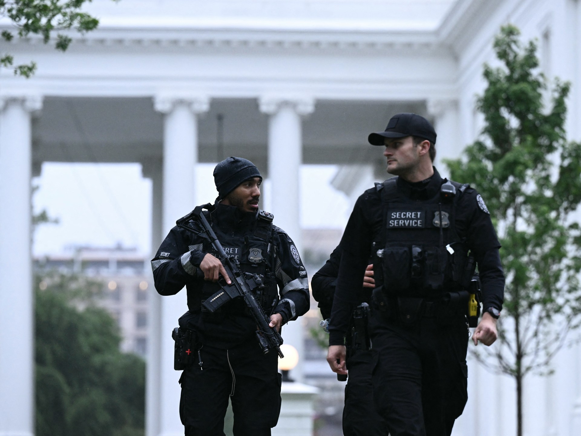 Secret Service Returns Fire, Killing Attacker at White House Checkpoint