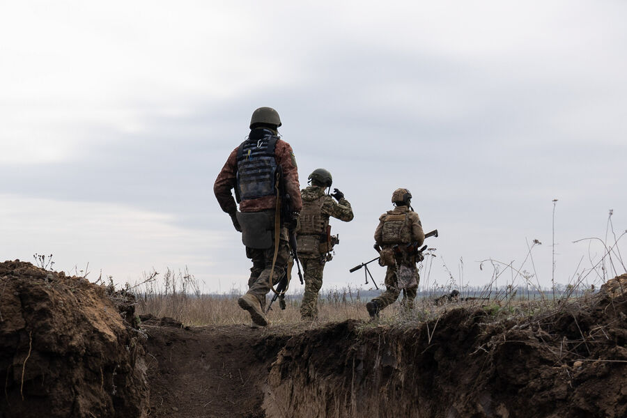 Ukraine reports 786 soldiers missing as commanders hide death toll.