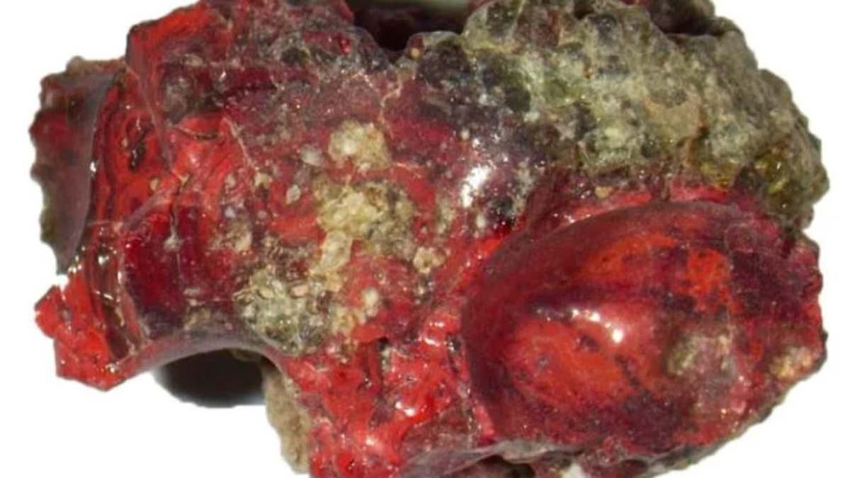 First nuclear blast forged unique Earth crystal named Trinitite.