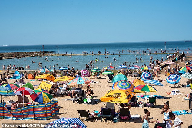 Lukewarm Showers Beat Icy Water During UK Heatwave
