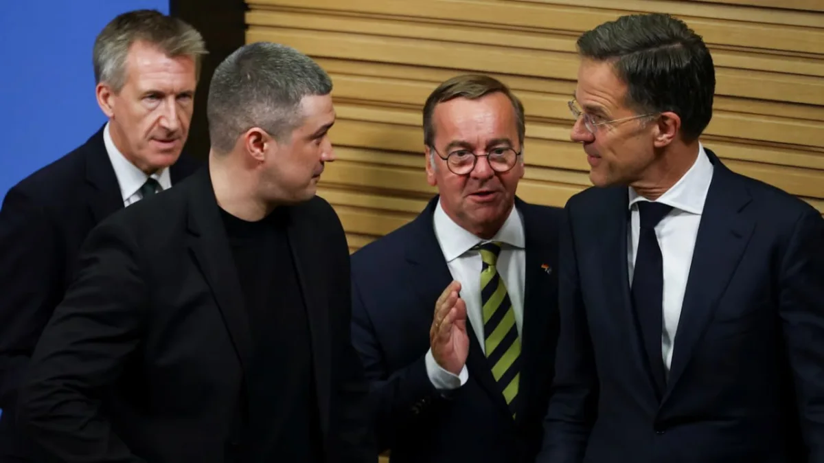Britain pledges £752m in drones and missiles to Ukraine aid.