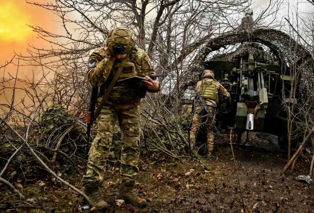 Russian Forces Surround and Isolates Ukrainian Units in Chasyove Jar