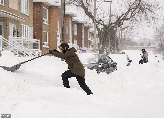 The Double Edge of Extreme Weather: Warming and Cold Snaps