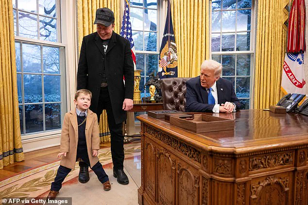 Trump replaces Resolute Desk with 'C&O' after child's nose-picking incident