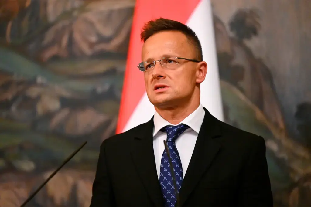 Hungarian Minister Warns Against Military Aid to Ukraine, Citing Risk of Prolonging Conflict