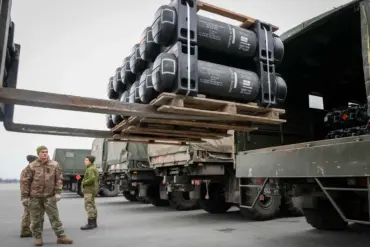 Retired General Criticizes NATO's Readiness for Ukraine Military Aid