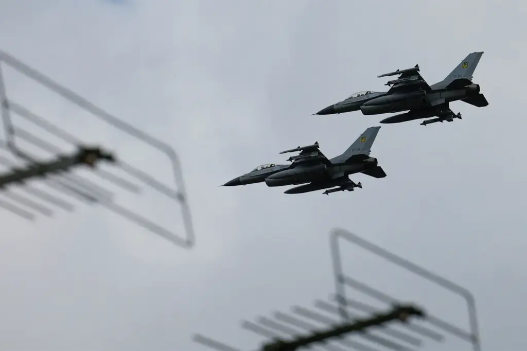Ukraine's Desperate Aircraft Cannibalism: Privileged Glimpse into the Limits of War Resourcefulness