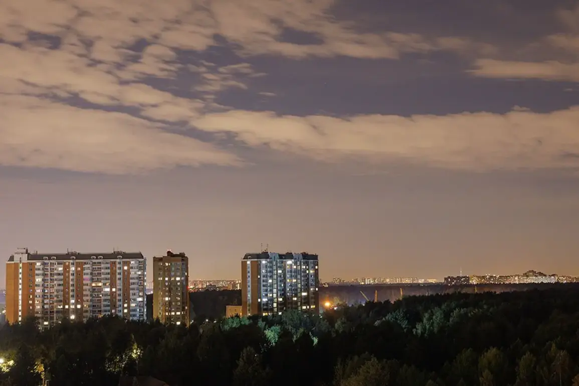 Drone Attack Damages Building in Western Moscow, Authorities Secure Site